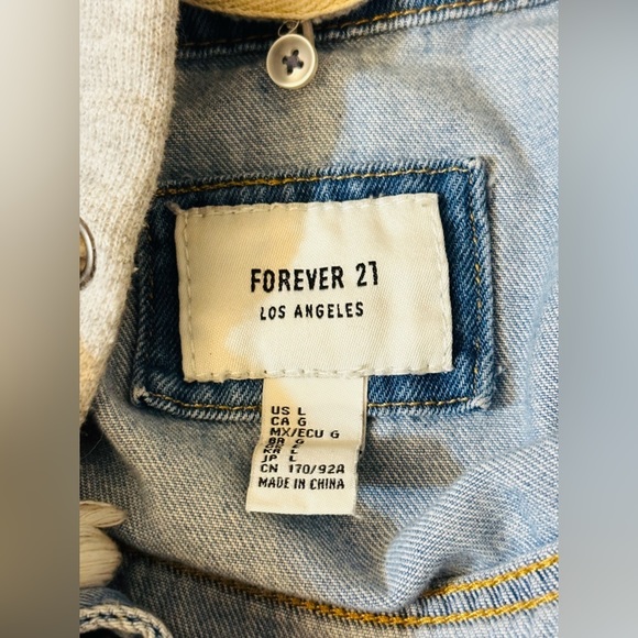 Forever 21 denim and sweatshirt jacket with removable good size large like new - Picture 4 of 5